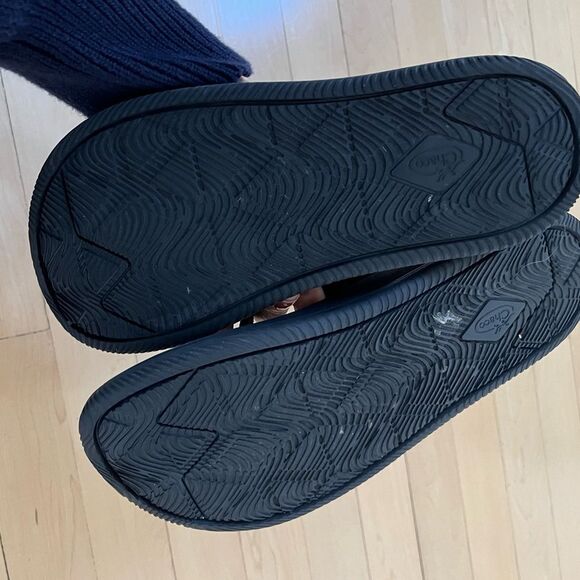 Chaco Women's Chillos Flip Flop Sandals in Black 7 - Picture 10 of 12